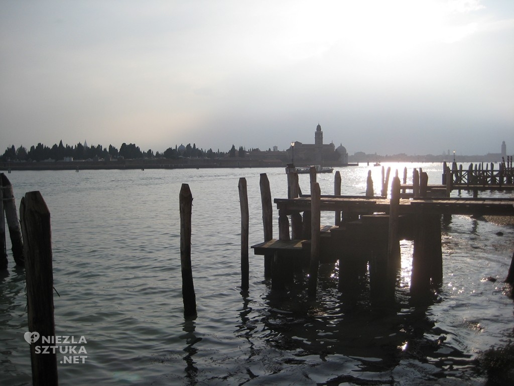 Wenecja, karnawał, Niezła sztuka