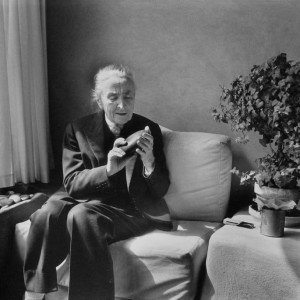 Georgia O'Keeffe, Georgia O'Keeffe w Nowym Meksyku, artystka w domu, amerykańska artystka, amerykańska sztuka, kobiety w sztuce, malarka, Niezła sztuka