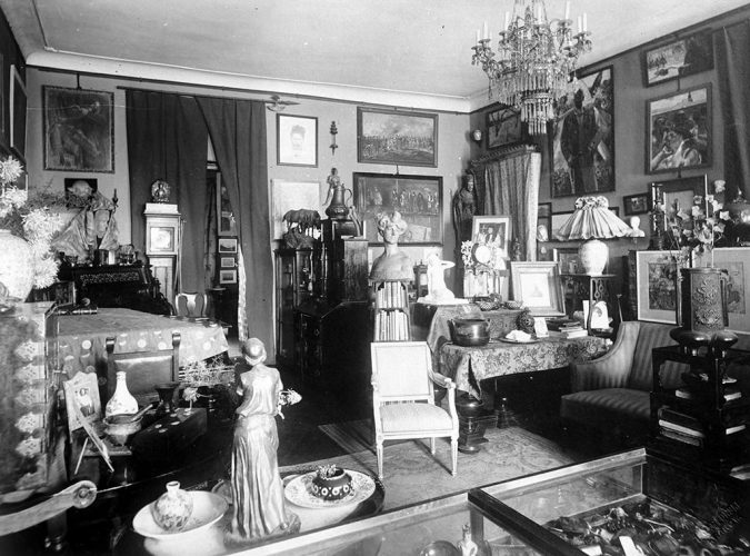 Feliks Jasieński, wnętrze mieszkania w Krakowie, fot. NAC