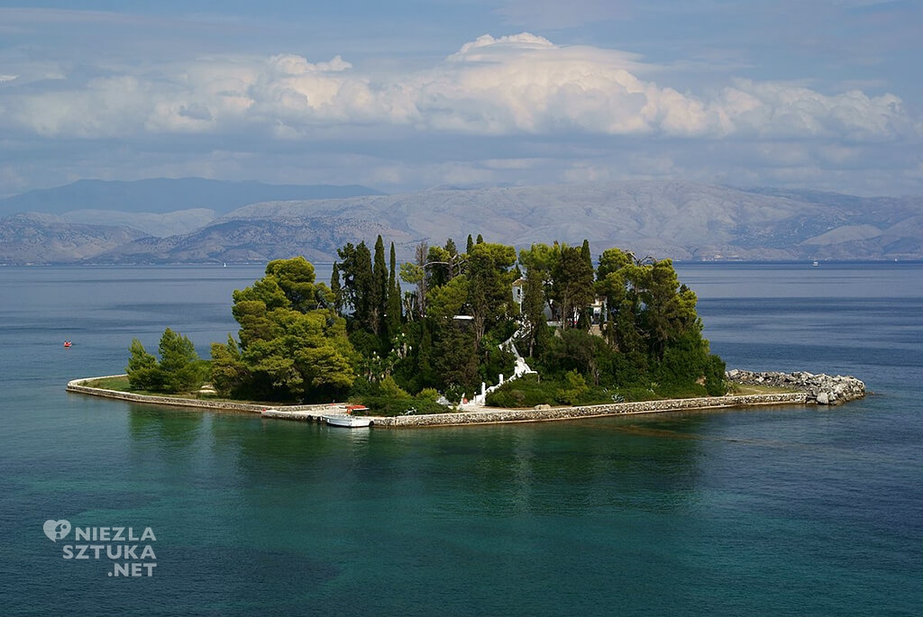 Wyspa Pontikonisi, Grecja, Niezła sztuka
