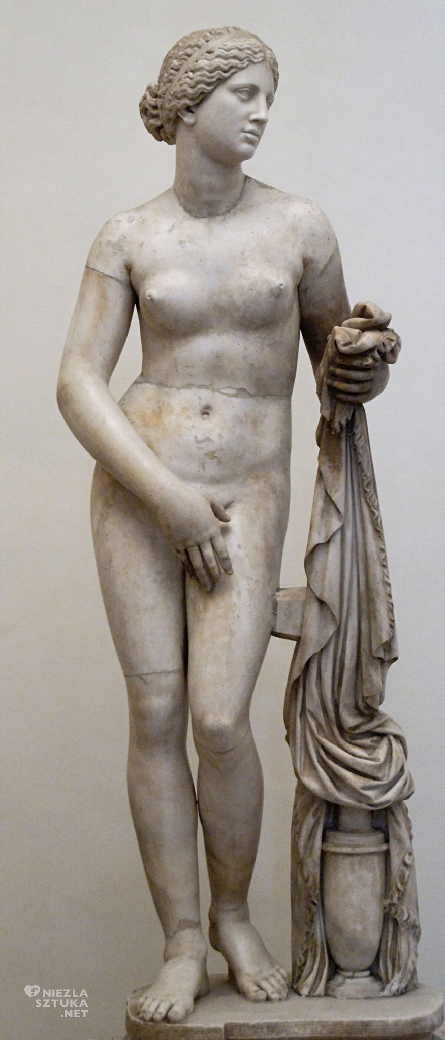 Afrodyta z Knidos, rzeźba, Niezła sztuka