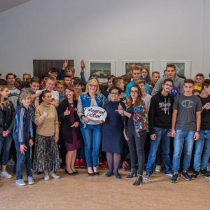 Muzeum w Liceum, Niezła sztuka