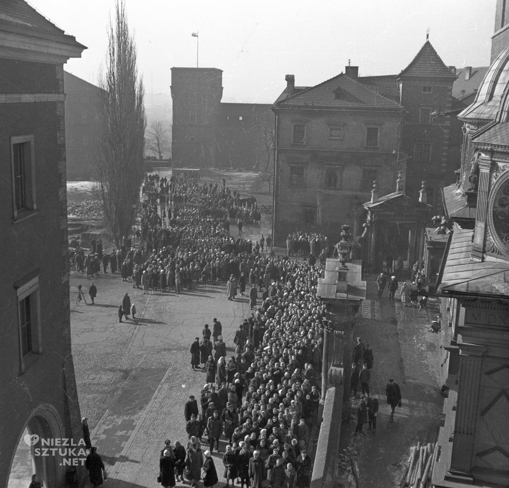 arrasy wawelskie, arrasy Zygmunta Augusta, zamek królewski na Wawelu, Niezła sztuka