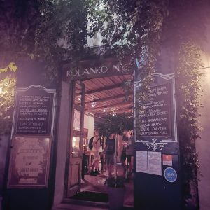 Kraków Kazimierz, kolanko no 6, niezła sztuka