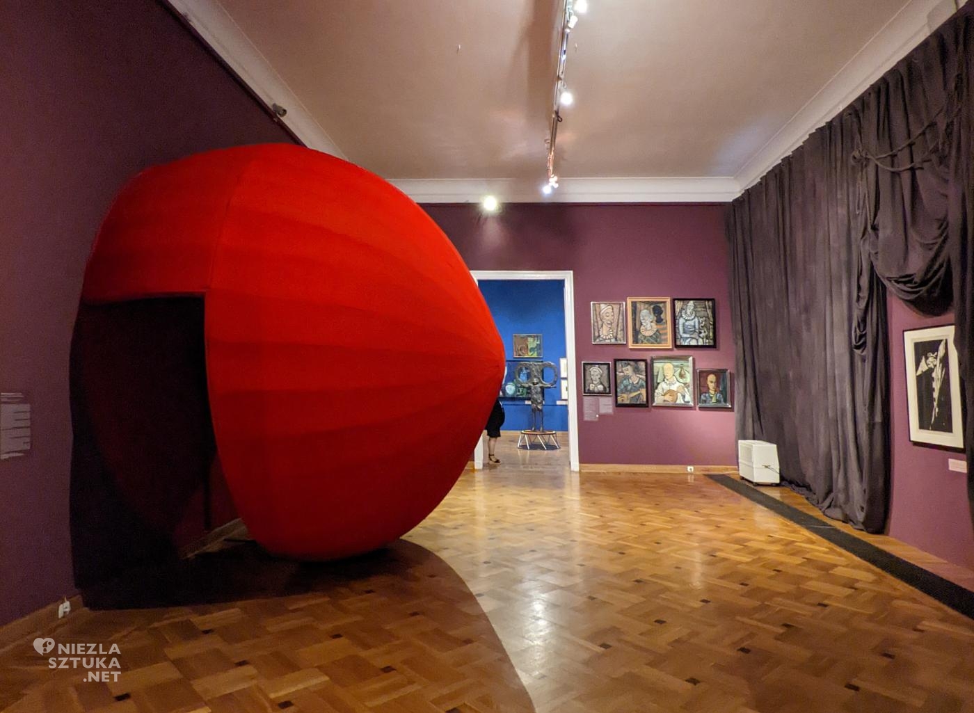 Cyrk, MNW, Królikarnia, wystawa, Niezła Sztuka