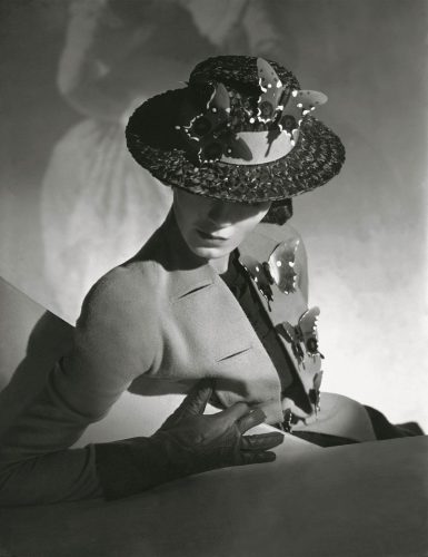 Elsa Schiaparelli, moda, Vogue, haute couture, Niezła Sztuka