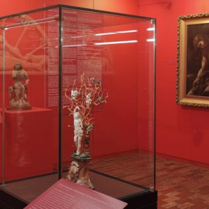 Skóra anatomiczna, skóra sakralna, Muzeum Mikołaja Kopernika we Fromborku, ikonografia świętych, niezła sztuka
