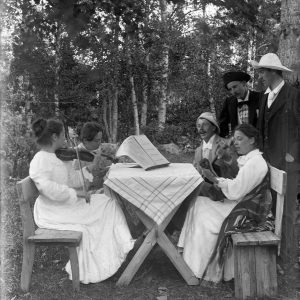 Ellen Thesleff, kobiety w sztuce, Niezła Sztuka