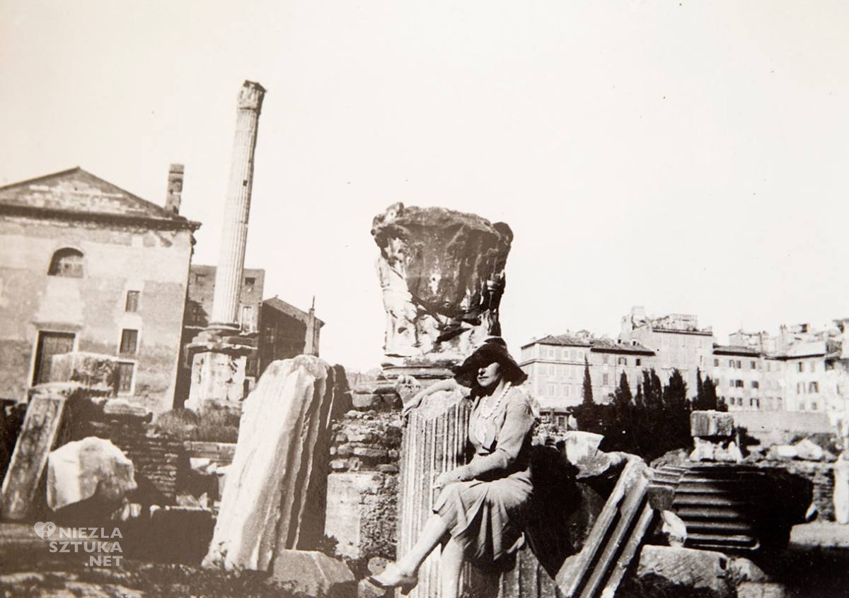 Mewa Łunkiewicz-Rogoyska, na Forum Romanum, Rzym, niezła sztuka