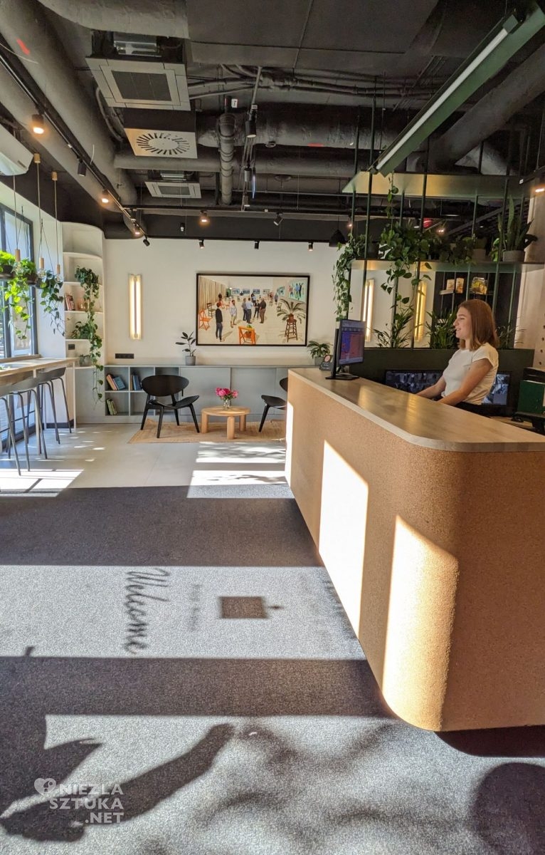 David Hockney, Plantonia, aparthotel, Kraków, niezła sztuka