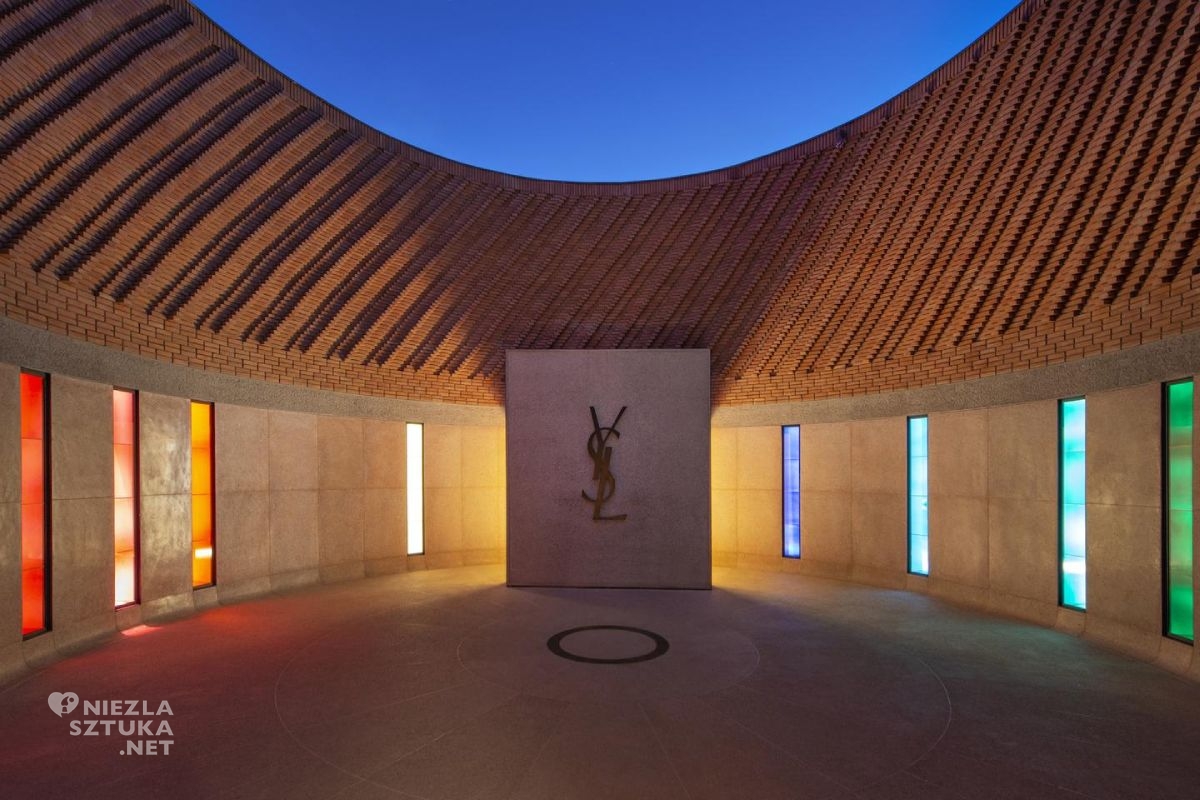 Musée Yves Saint Laurent w Marrakeszu, Nicolas Mathéus. fotografia, zdjęcie, niezła sztuka