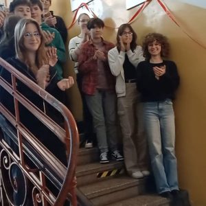 Muzeum w Liceum, II Liceum Ogólnokształcące im. Zbigniewa Herberta w Brzegu, Niezła sztuka