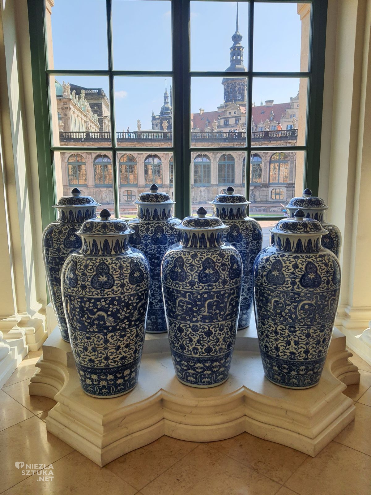 Wazy Dragonów, Chiny, chińska porcelana, porcelana, kobalt podszkliwny, Porzellansammlubg, Drezno, niezła sztuka