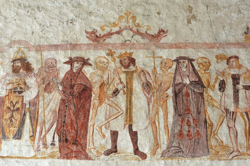 Wnętrze kościoła Église Saint Germain, La Ferté-Loupière, danse macabre, freski, sztuka średniowieczna, sztuka religijna, niezła sztuka