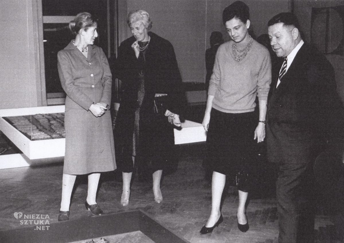 Jolanta Owidzka, wystawa, tkanina artystyczna, kobiety w sztuce, sztuka polska, Niezła Sztuka