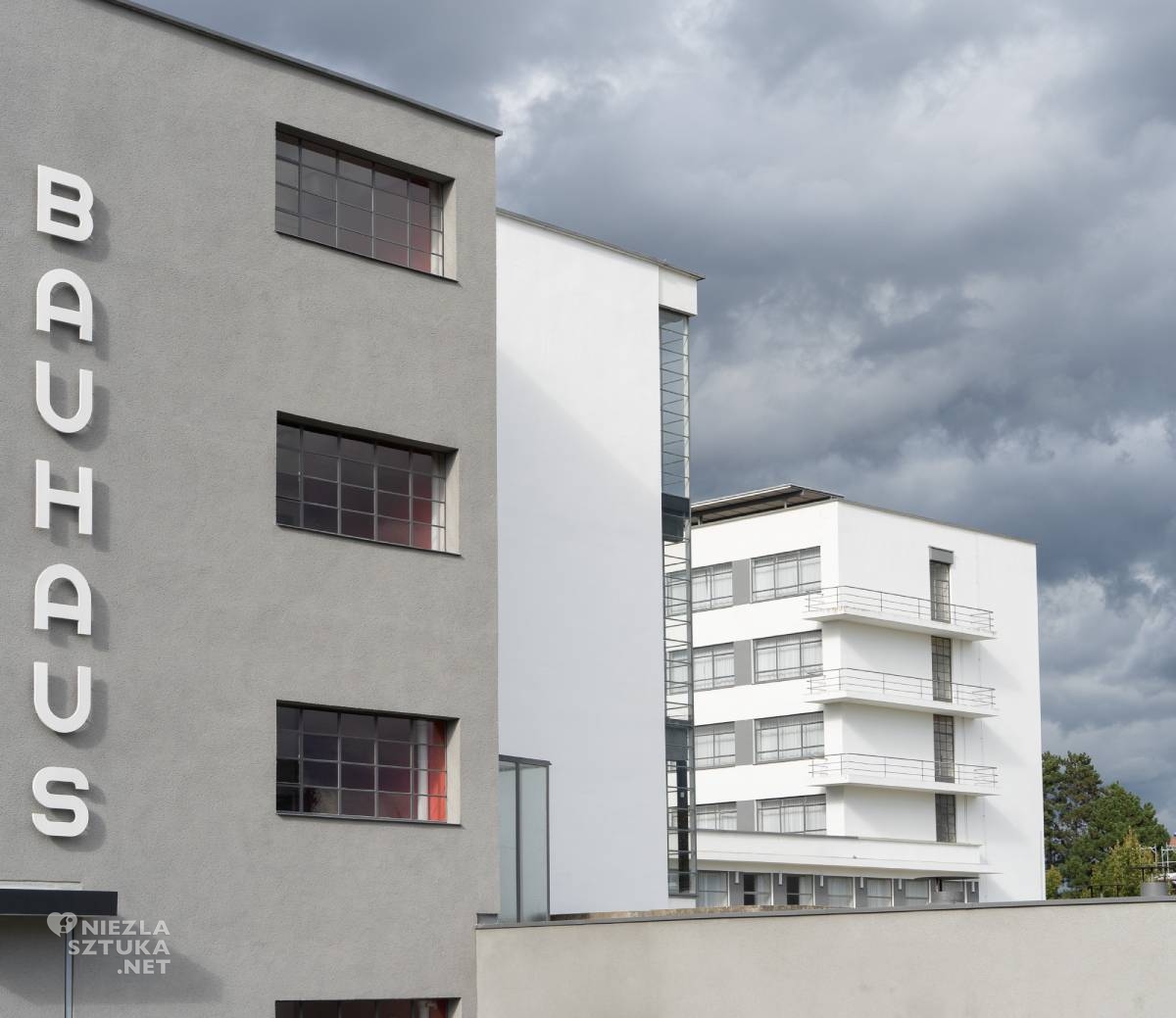 Bauhaus, Dessau, Germany, UNESCO, Michał Szymański, fotografia, niezła sztuka