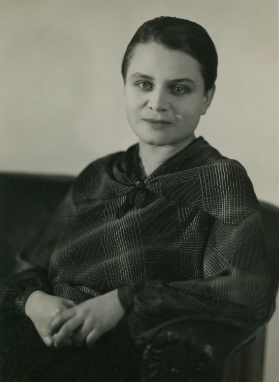 Marie Čermínová (Toyen), zdjęcie, archiwum, sztuka czeska, surrealizm, kobiety w sztuce, niezła sztuka