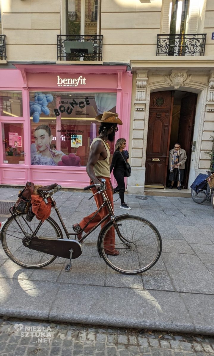 Paryż, niezła sztuka