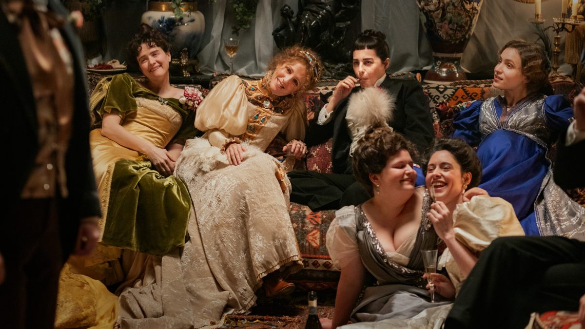 Boska Sarah Bernhardt, kadr filmowy, film o sztuce, kobiety w sztuce, biografia artystki, film biograficznym, niezła sztuka