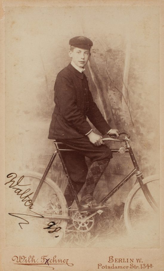 Walter Gropius, w młodości, fotografia, archiwum, niezła sztuka
