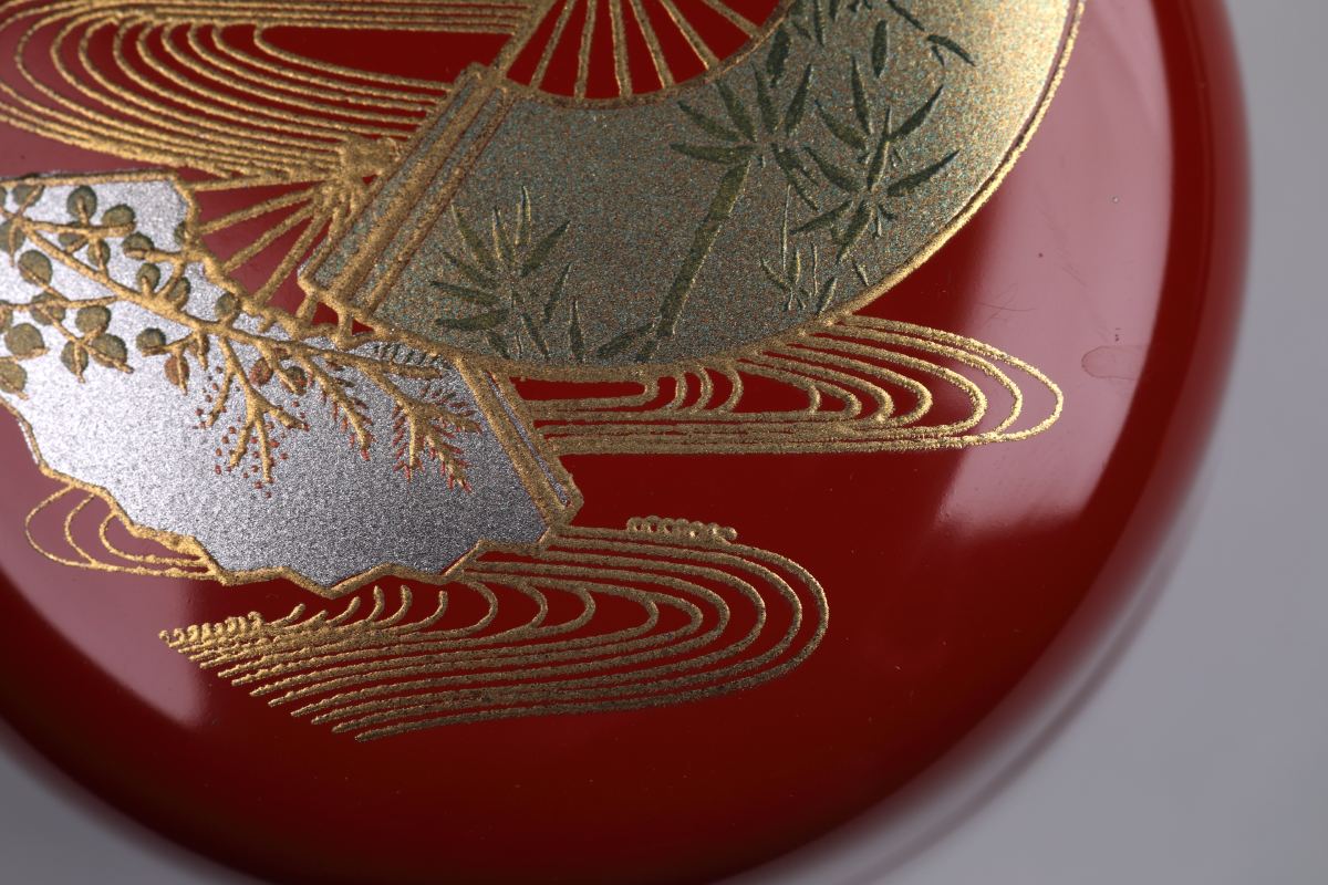 Lśnienie czasu. Japońska laka w sztuce użytkowej, Muzeum Sztuki i Techniki Japońskiej Manggha, sztuka japońska, laka, niezła sztuka