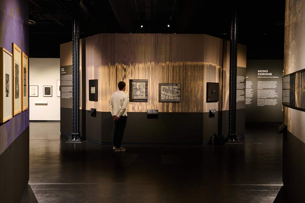 Monochrom, Wszystkie kolory tęczy, Muzeum Fotografii w Krakowie, wystawa czasowa, fotografia, historia fotografii, Niezła Sztuka