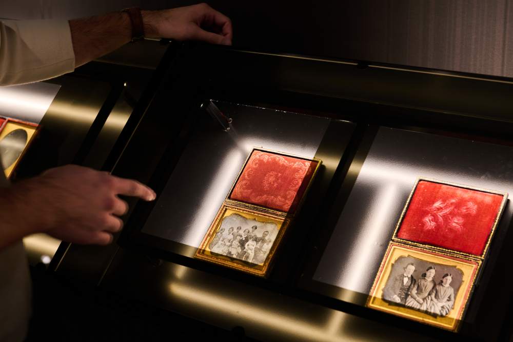 Monochrom, Wszystkie kolory tęczy, Muzeum Fotografii w Krakowie, wystawa czasowa, fotografia, historia fotografii, Niezła Sztuka