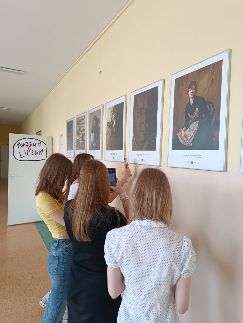 muzeum w liceum, projekt edukacyjny, niezła sztuka