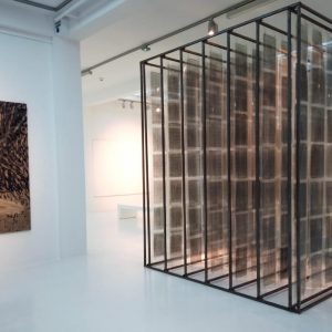 Upakowanie, Bożenna Biskupska. Artystka i Budowla Możliwa, sztuka polska, sztuka współczesna, kobiety w sztuce, Niezła Sztuka