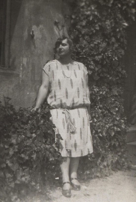 Maja Berezowska, Portret Mai Berezowskiej, kobiety w sztuce, sztuka polska, zdjęcie, archiwum, fotografia, niezła sztuka