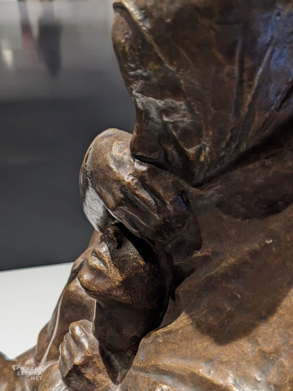 Käthe Kollwitz, Pietà, rzeźba, kobiety w sztuce, sztuka niemiecka, niezła sztuka