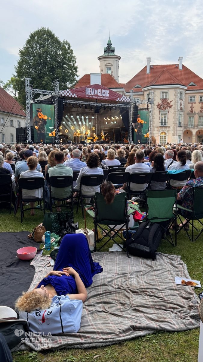 Break in Classic. Międzynarodowy Festiwal Muzyczny, relacja z wydarzenia, koncert muzyki klasycznej, Otwock Wielki, Muzeum Wnętrz w Otwocku Wielkim, życie kulturalne, festiwal muzyczny, niezła sztuka