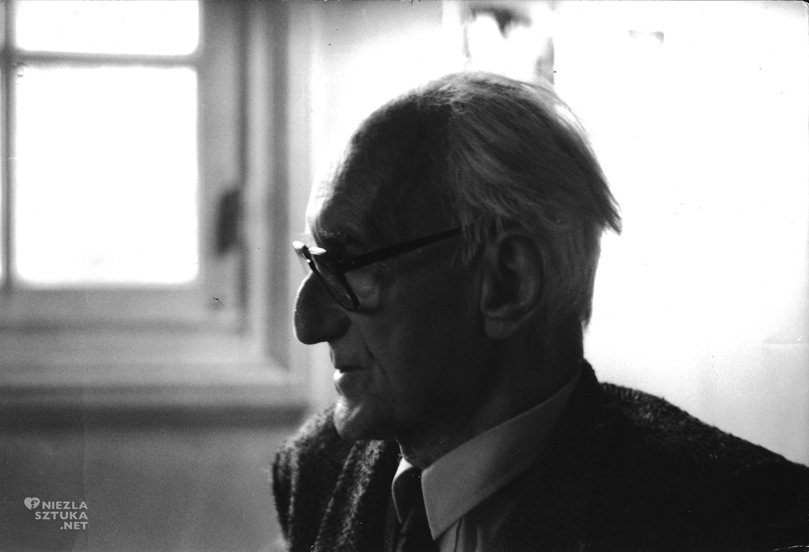 Józef Czapski w Maisons-Laffitte, fot. B. Paczowski, zdjęcie, archiwum, Wojciech Karpiński, sztuka polska, malarstwo polskie, malarstwo XX wieku, Niezła Sztuka